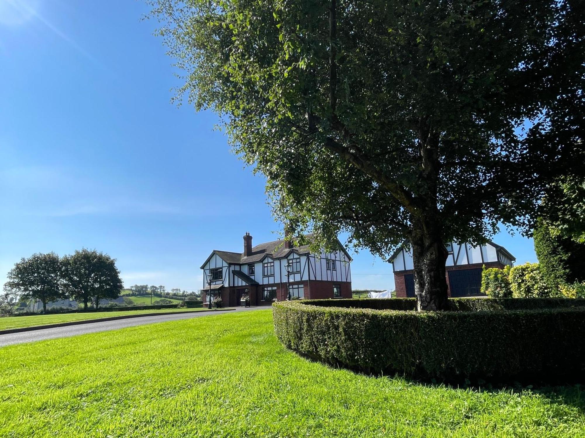 Greenfields Country House Latton Exterior foto